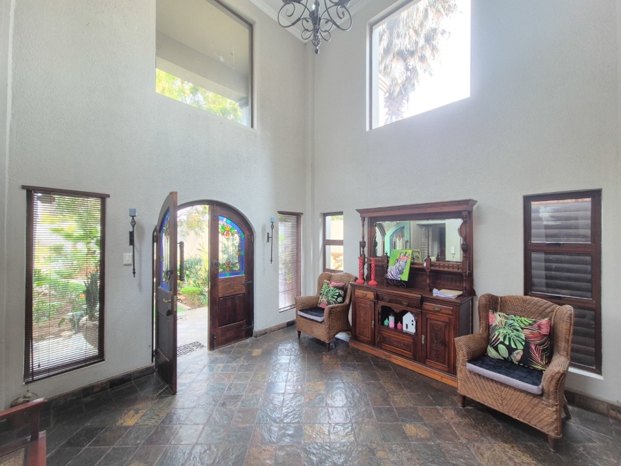 5 Bedroom Property for Sale in Maraldi Estate Free State